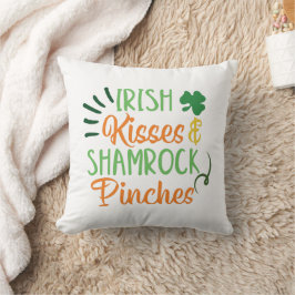 St. Patricks Day Irish Kisses & Shamrock Pinches Kudde