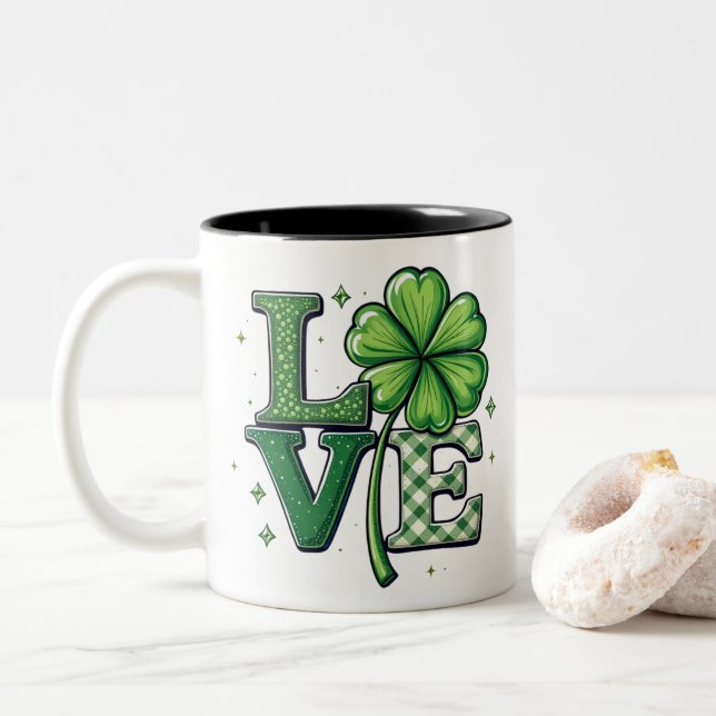 St. Patrick's Day Kärlek Clipart Clower Två-Tonad Mugg (Med munk)