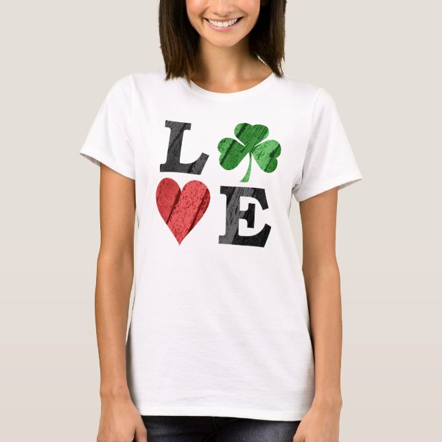 St. Patrick's Day KÄRLEK med Heart och Shamrock T Shirt (Framsida)