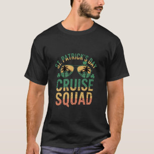 St Patrick's Day Kryssningsgäng Rollig Familj Matc T Shirt