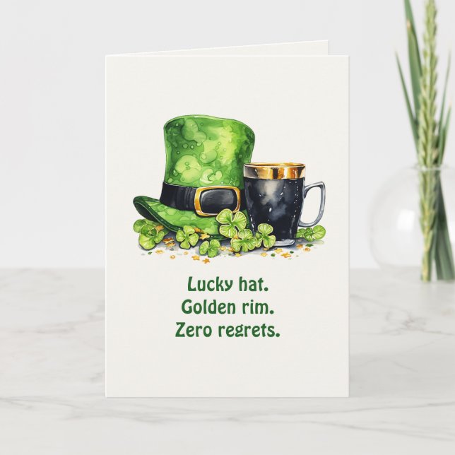 St. Patrick's Day Leprechaun Hatt & Mugg Roligt Ko Kort (Framsida)