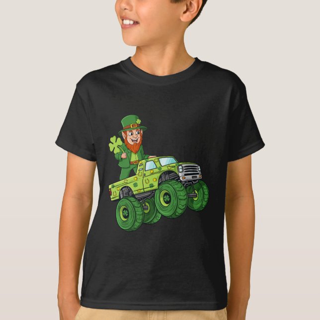 St patricks day Leprechaun Monster Lastbil Lucky B T Shirt (Framsida)