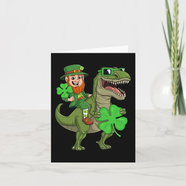 St patricks day Leprechaun Riding T Rex Roligt Din Kort (Framsida)
