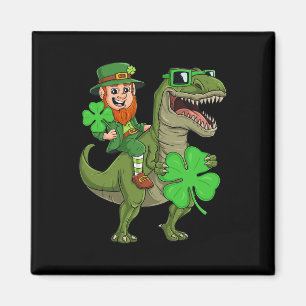 St patricks day Leprechaun Riding T Rex Roligt Din Magnet