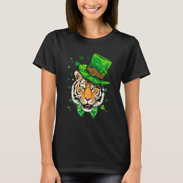 St Patrick's Day Leprechaun Tiger Shamrock Tiger   T Shirt (Framsida)