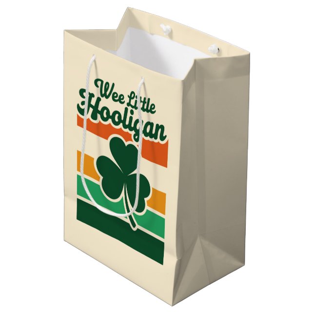 St Patricks Day Liten Stygging Rolig  (Framsidan Vinklad)
