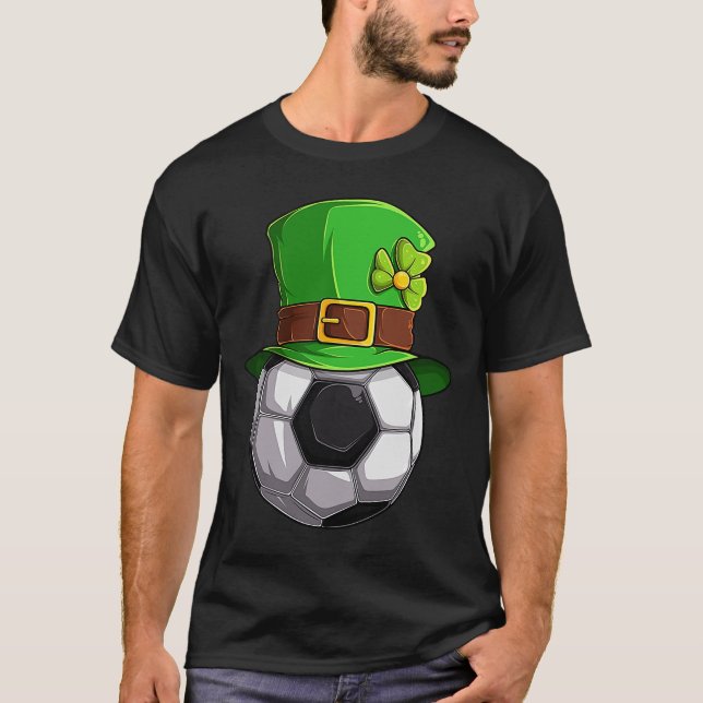 St patrick's day Lucky Ocer Ball with Leprechaun T Shirt (Framsida)
