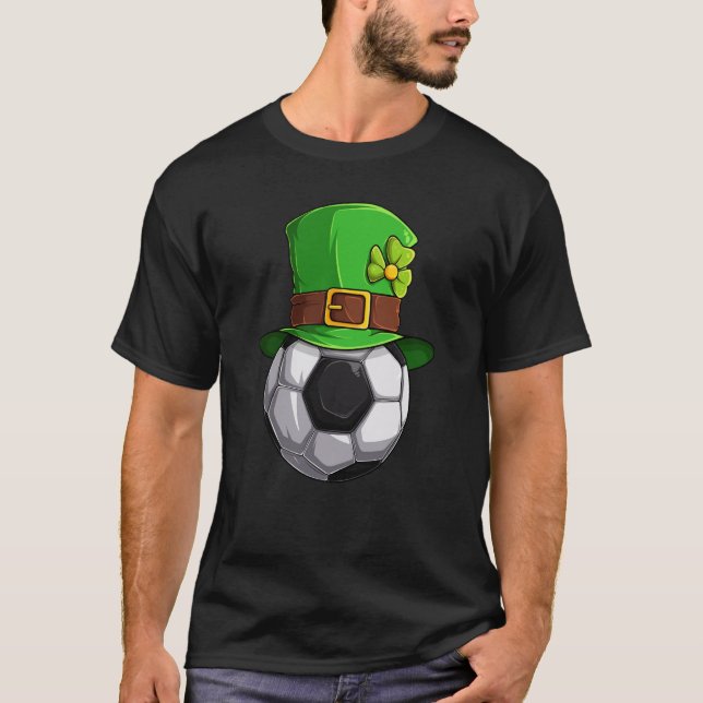 St patrick's day Lucky Ocer Ball with Leprechaun T Shirt (Framsida)