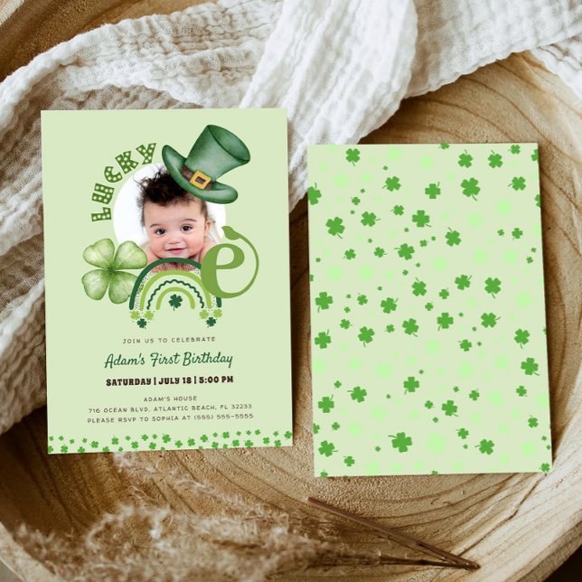 St. Patrick's Day Lucky One Shamrock 1st Birthday Inbjudningar (Skapare uppladdad)