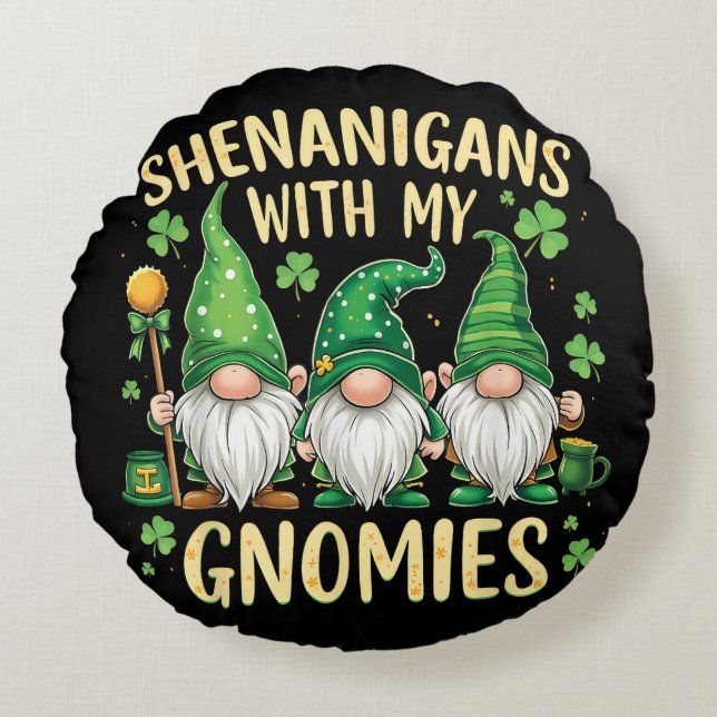 St Patrick's Day Lucky Shamrock Gnome  Rund Kudde (Framsidan)