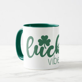St. Patrick's Day Lucky Vibes med Grönt Klöver Mugg