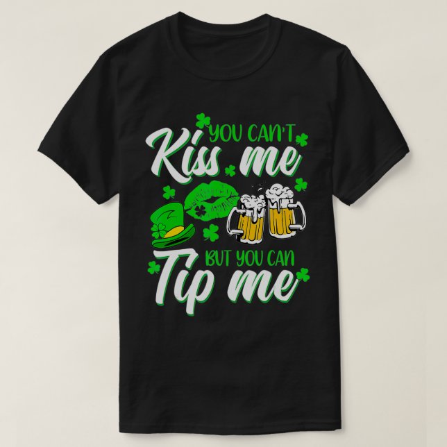St Patrick's Day Lycklig Shamrock Servitris Barten T Shirt (Design framsida)