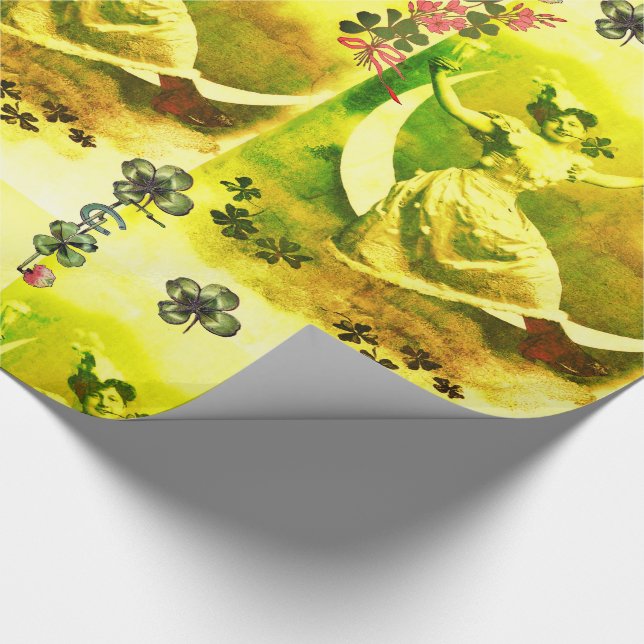 ST PATRICK'S DAY MÅNE DAM MED SKAMROCKAR PRESENTPAPPER (Hörn)