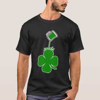 St patrick's day Poring Shamrock Grönt Beer T Shirt