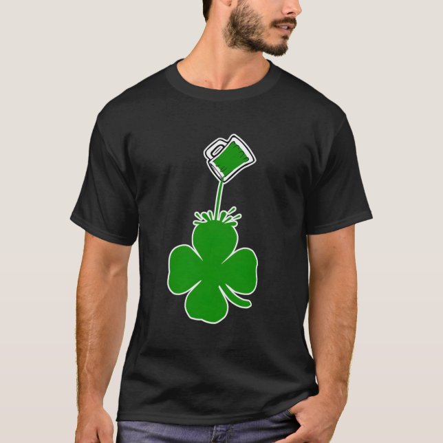 St patrick's day Poring Shamrock Grönt Beer T Shirt (Framsida)