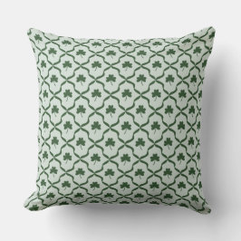 St. Patrick's Day Preppy Green Shamrock Lattice Kudde