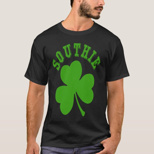 St patricks day pyjamas Irish Southie Irish South T Shirt (Framsida)