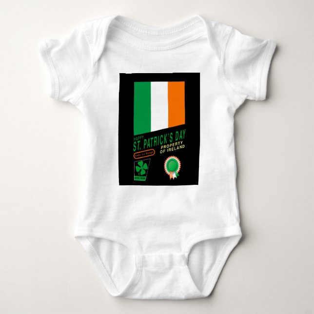 St. Patrick's Day Retrodesign med Irlands flagga T-shirt (Framsida)