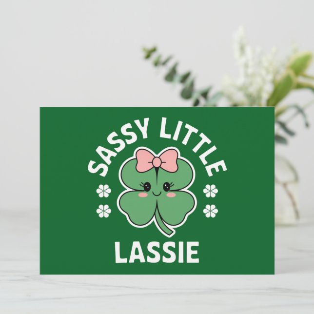 St Patricks Day Sassy Little Lassie Barn Flickor Inbjudningar (Stående Fram)