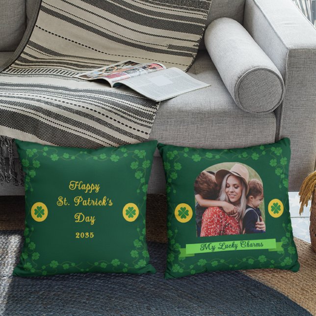 St. Patrick's Day Shamrock Familjefoto Minnessak Kudde (Skapare uppladdad)
