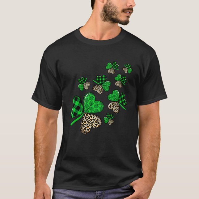 St Patricks Day Shamrock Irish Leopard Print Plaid T Shirt (Framsida)
