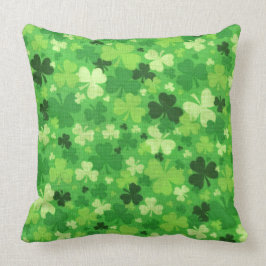 St. Patrick's Day Shamrocks Dekorativ kudde
