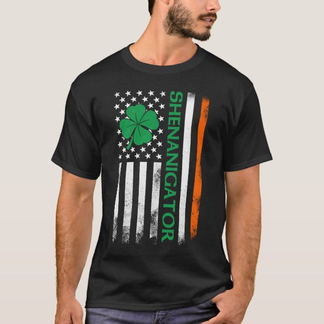 St patrick's day Shenanigans Irish American Flagga T Shirt (Framsida)
