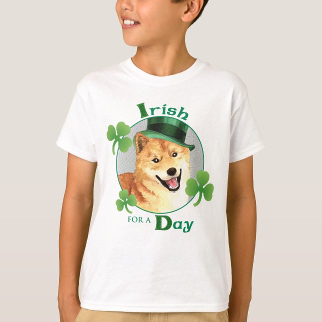 St. Patrick's Day Shiba Inu Tee Shirt (Framsida)
