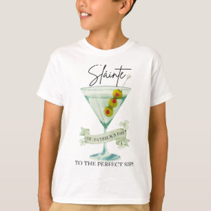 St Patricks Day Smutsig Martini Skål För Den Perfe T Shirt