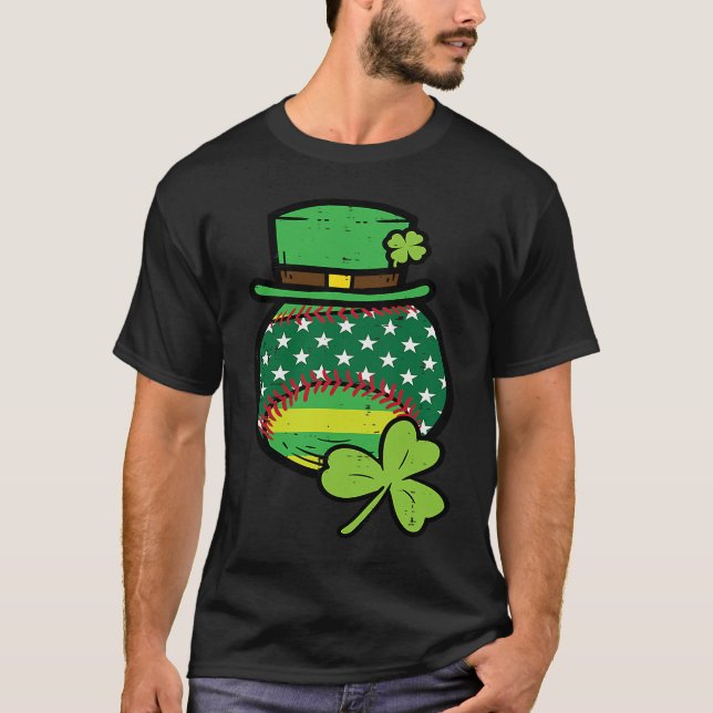 St patricks day Softball Saint Paddys Pattys Manar T Shirt (Framsida)
