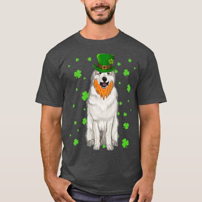 St patricks day Underbar Pyrenee Hund Shamrock Gif T Shirt (Framsida)