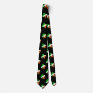 St Patricks Irish Flagga Shamrock in grunge stil Slips