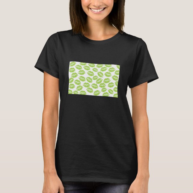St Patricks Kiss Me I'm Irish Kiss Me Anyway Green T Shirt (Framsida)