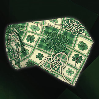 St Patricks Shamrocks och sammanflätade keltiska Slips