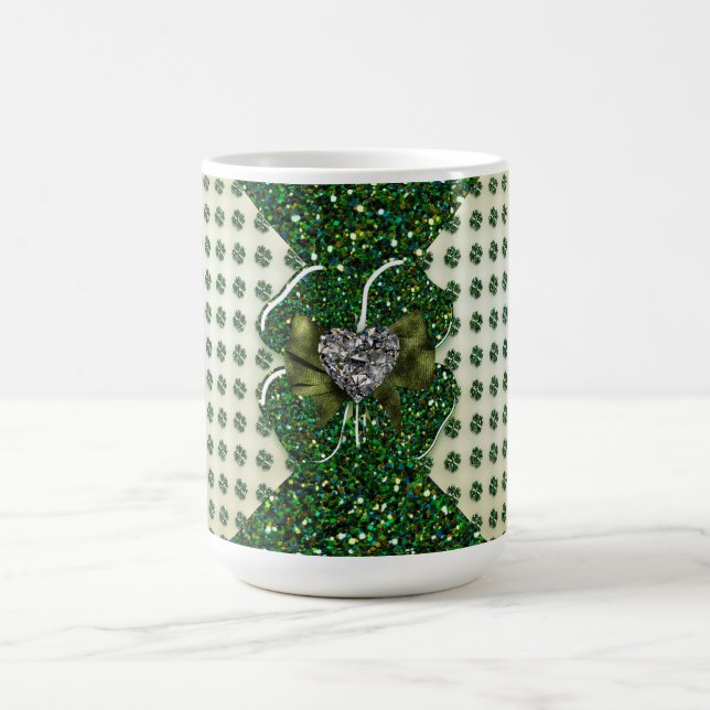 St. Patrick's Sparkly Shamrock with Heart Kaffemugg (Center)