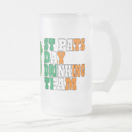 St Pats-dagars drickteam Frostat Ölglas