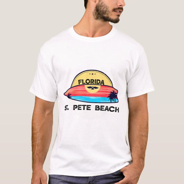 St Pete Beach Florida Surfbräda Strand Surfing  T Shirt (Framsida)