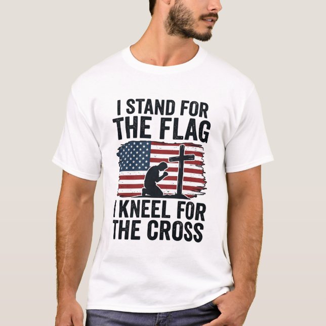 Stå för flaggan, knäböj för korset, T-shirt design (Framsida)