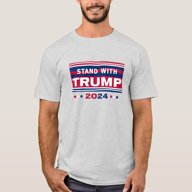 Stå med Trump~2024~MAGA T Shirt (Framsida)