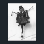 Stå på champagne vykort<br><div class="desc">En kvinna står "en-pointe" på en flaska av champagne i detta vintagefoto från 1904. Ta copyrightt på ©Underwoodfotoet arkiverar www.underwoodarchives.com</div>