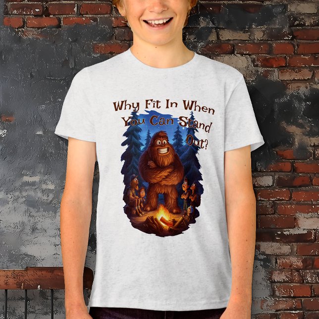 Stå ut Sasquatch Kids T Shirt (Why Fit In When You Can Stand Out?  Cartoon Camping Sasquatch tri-blend kids t-shirt)