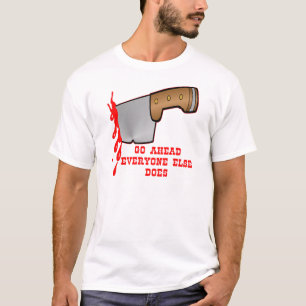 Stabbed av knivar i baksidaen tee shirt