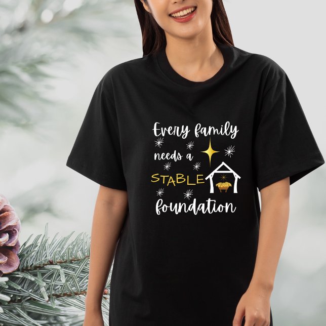 Stabil stiftelse Christian Jul Jesus Manger T Shirt (Skapare uppladdad)