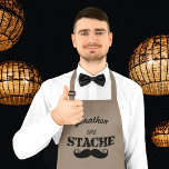 Stache Mustache Mönster Långt Förkläde<br><div class="desc">Stache Mustache Retro Hipster Bq barbeque barbecue,  bistro stil estesisk bröllop,  mr och mrs retro bröllop,  humoristisk kock,  roligt kökskock,  lustigt,  hipstermustasch,  retrohipster trowback 50:s mustasch,  groom,  manar apron,  bröllopsfest aprons</div>