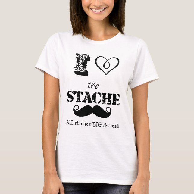 Stache Mustache Mönster Tee Shirt (Framsida)