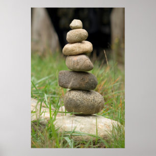 Stack av balanserade Sten Poster