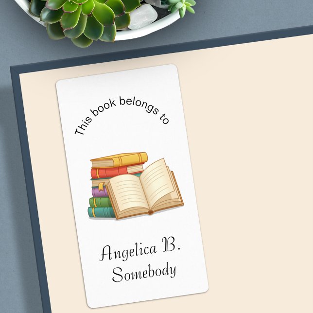 Stack av Bokar och Open Bok - bokskylt Fraktsedel (Skapare uppladdad)