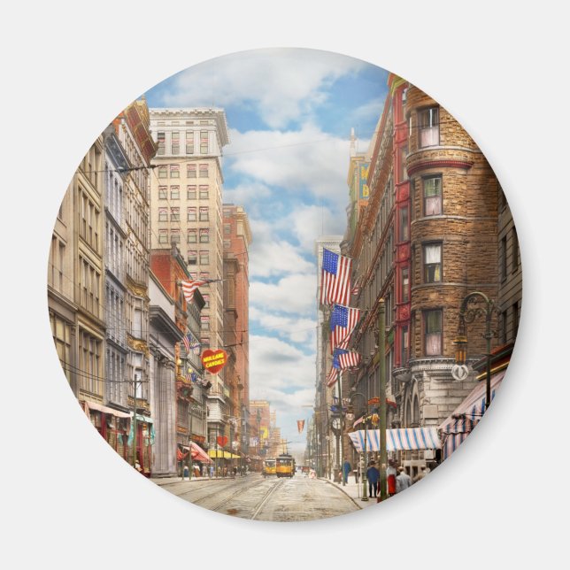 Stad - Cincinnati, OH - Fourth och Race St 1908 Magnet (Framsidan)
