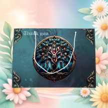 Stad i skuggan av det lyxiga livets träd.