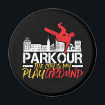 Staden är min lekplats parkour och Freerunning Magnet<br><div class="desc">Staden är min lekplats. Lönsam och humoristisk design för dem som kärlek parkour och freerunning. Coolans vintage och nödlidande designvaror för outdoorsier. Perfekt för dem som kärlekar utomhusaktiviteter och extrem idrott. Underbar julklapp och födelsedagspresent till far,  bror,  son,  barnson,  pojkvän eller vän.</div>